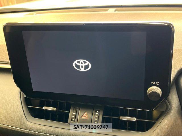 Toyota RAV4 2023-03 7261859-2