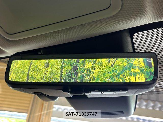 Toyota RAV4 2023-03 7261859-5