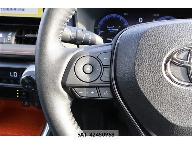 Toyota RAV4 2023-11 7261872-25