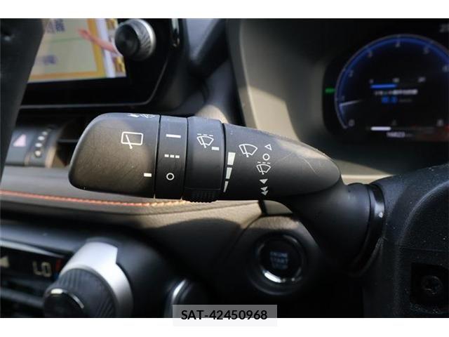 Toyota RAV4 2023-11 7261872-26
