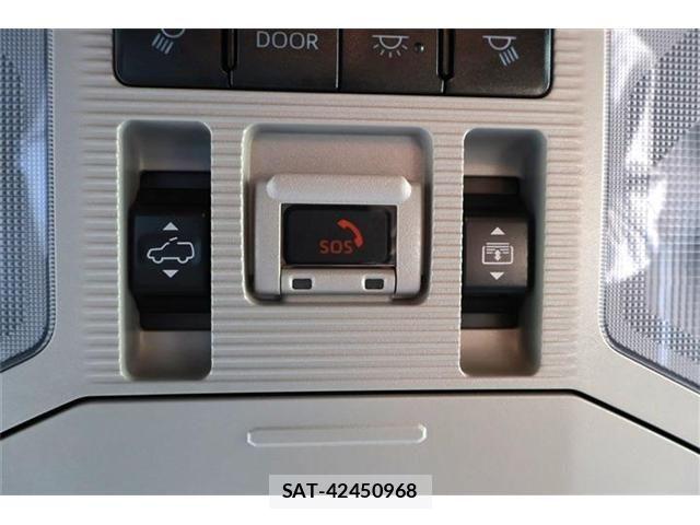 Toyota RAV4 2023-11 7261872-8