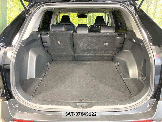 Toyota RAV4 2021-07 7272803-9