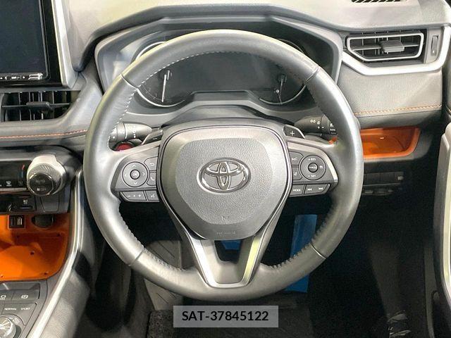 Toyota RAV4 2021-07 7272803-10