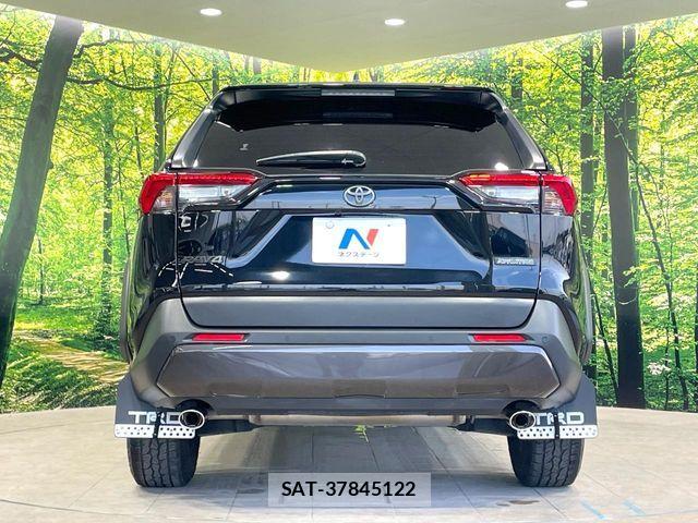Toyota RAV4 2021-07 7272803-14