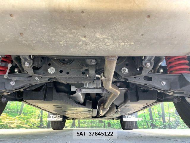 Toyota RAV4 2021-07 7272803-18