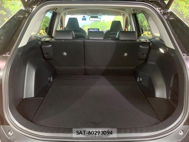 Toyota RAV4 2022-02 7272799-12
