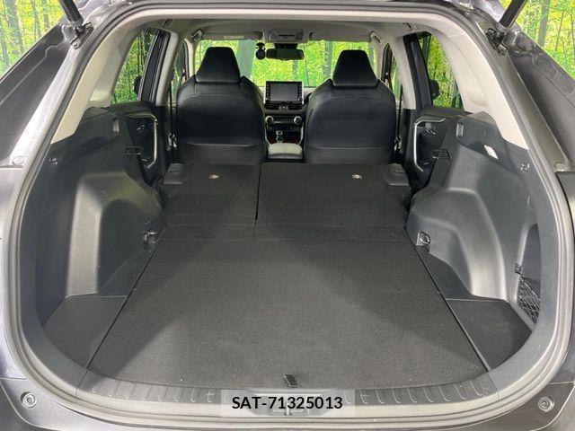 Toyota RAV4 2022-06 7272801-9