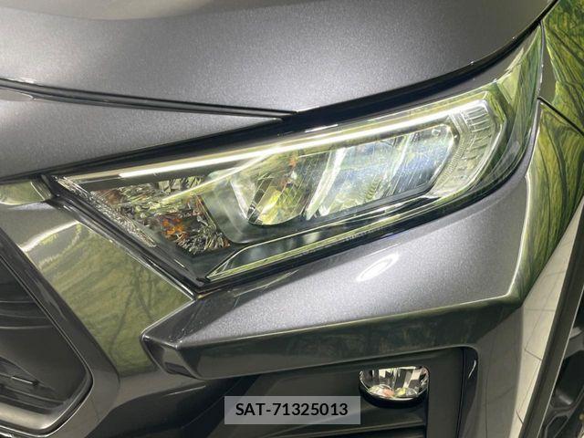 Toyota RAV4 2022-06 7272801-11