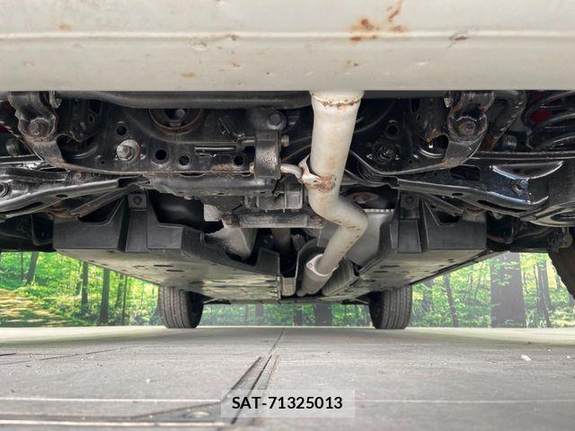 Toyota RAV4 2022-06 7272801-18