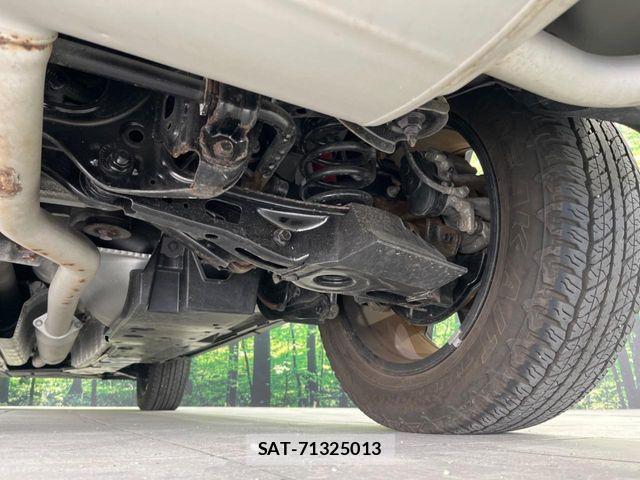Toyota RAV4 2022-06 7272801-19