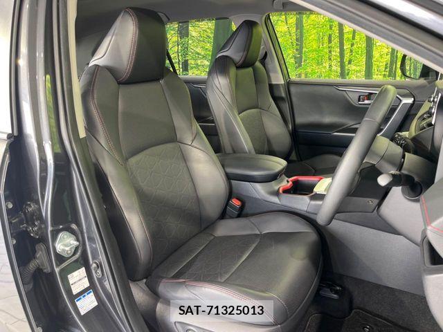 Toyota RAV4 2022-06 7272801-7