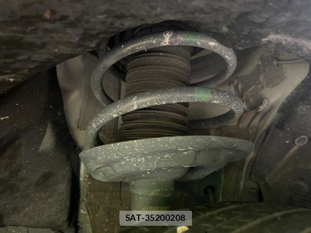 Toyota RAV4 2020-08 7272809-19