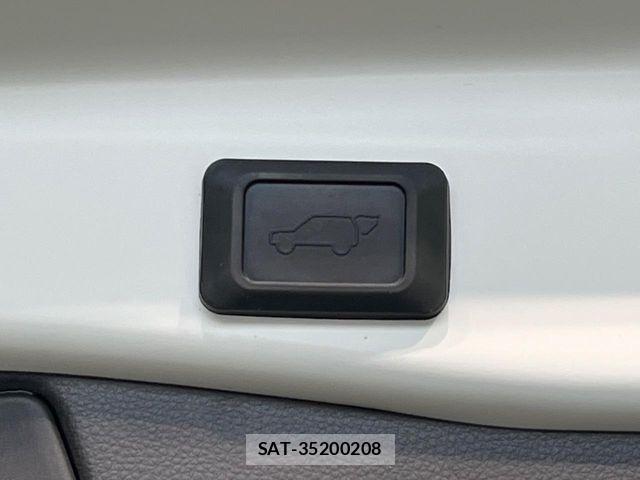 Toyota RAV4 2020-08 7272809-5