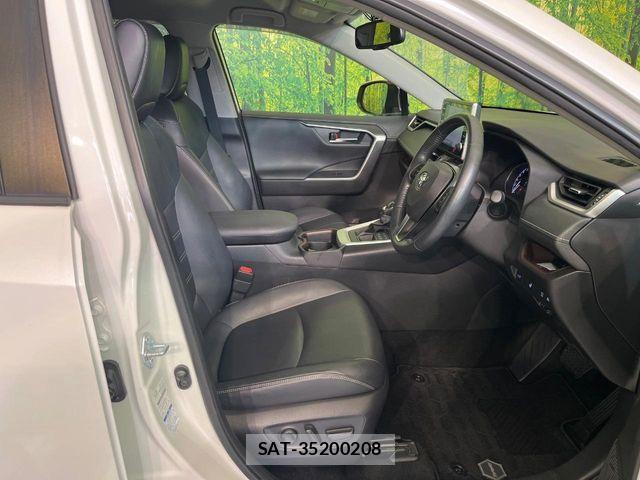 Toyota RAV4 2020-08 7272809-8