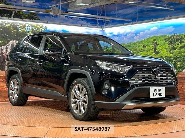Toyota RAV4 2023-02 7261867-15