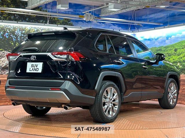 Toyota RAV4 2023-02 7261867-16