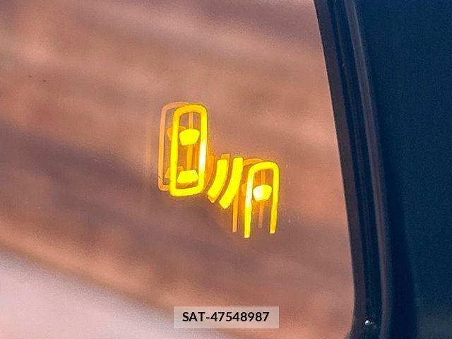 Toyota RAV4 2023-02 7261867-5