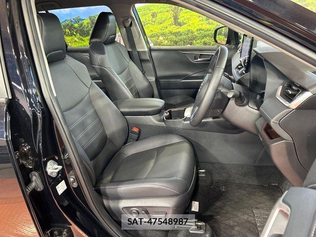 Toyota RAV4 2023-02 7261867-7