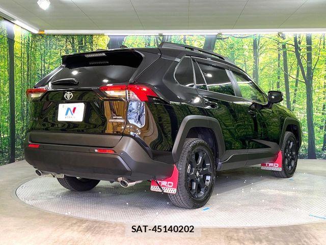 Toyota RAV4 2025-03 7272675-15