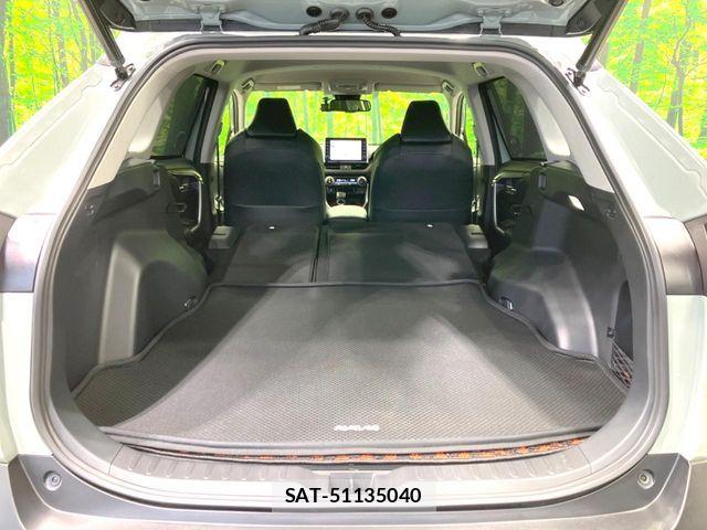 Toyota RAV4 2022-04 7272802-9