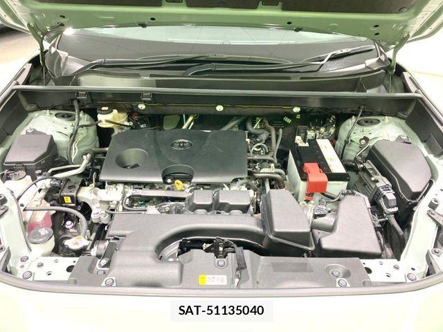 Toyota RAV4 2022-04 7272802-17