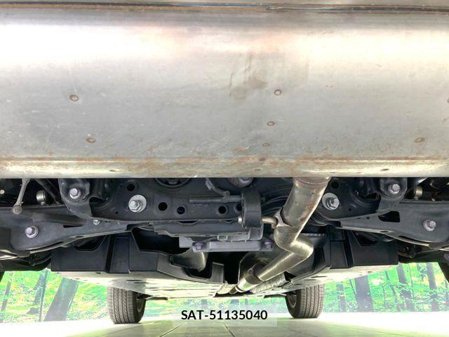 Toyota RAV4 2022-04 7272802-18
