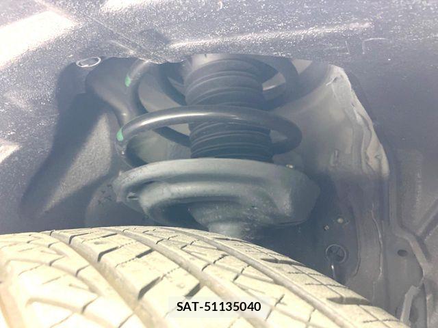 Toyota RAV4 2022-04 7272802-19
