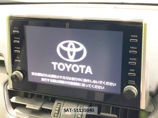 Toyota RAV4 2022-04 7272802-2
