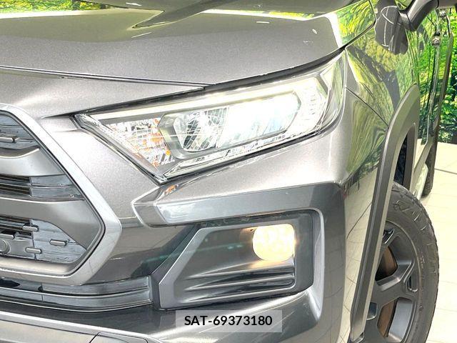 Toyota RAV4 2021-05 7272807-11