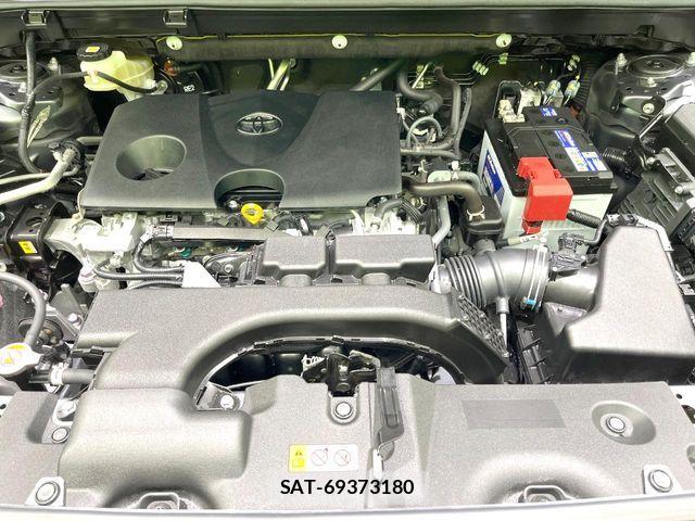 Toyota RAV4 2021-05 7272807-17