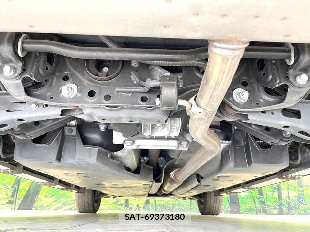 Toyota RAV4 2021-05 7272807-18