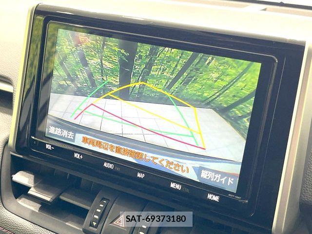 Toyota RAV4 2021-05 7272807-3