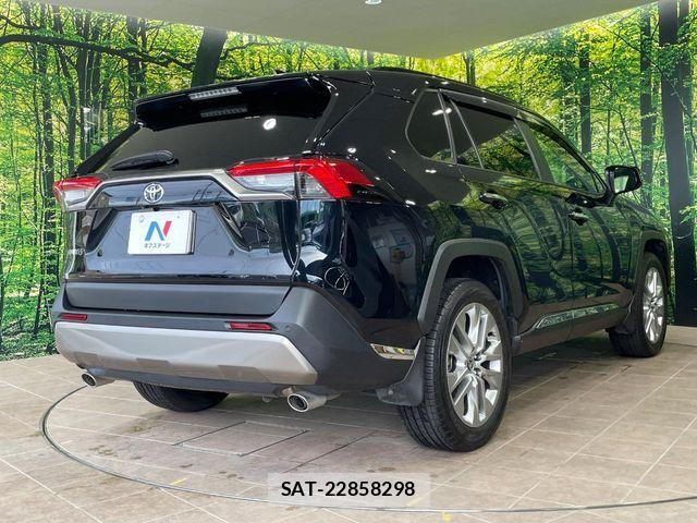 Toyota RAV4 2022-09 7272804-16