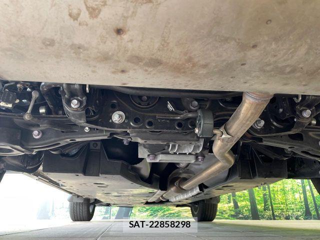 Toyota RAV4 2022-09 7272804-18