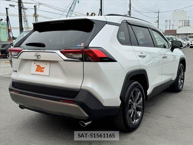 Toyota RAV4 2025-03 7329654-14