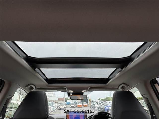 Toyota RAV4 2025-03 7329654-4