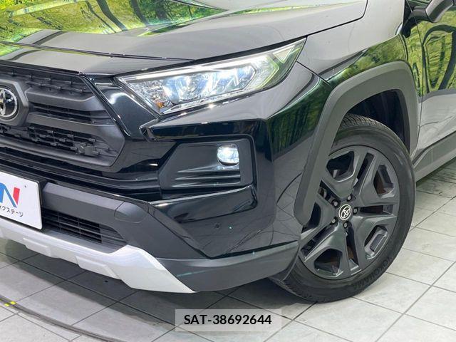 Toyota RAV4 2023-02 7329657-11