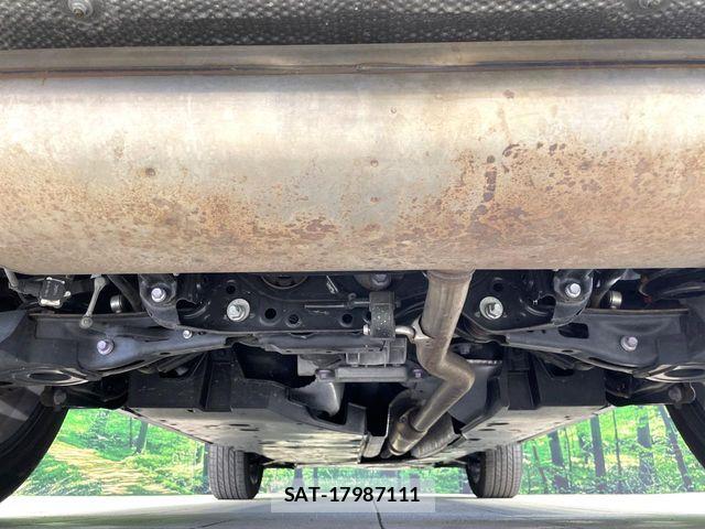 Toyota RAV4 2022-09 7329665-18