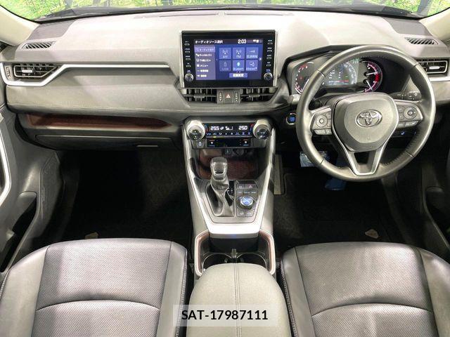 Toyota RAV4 2022-09 7329665-1