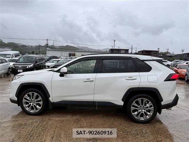 Toyota RAV4 2021-02 7329676-11