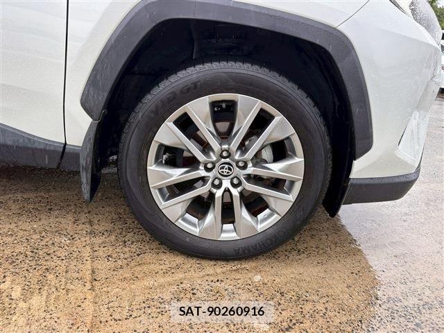 Toyota RAV4 2021-02 7329676-16