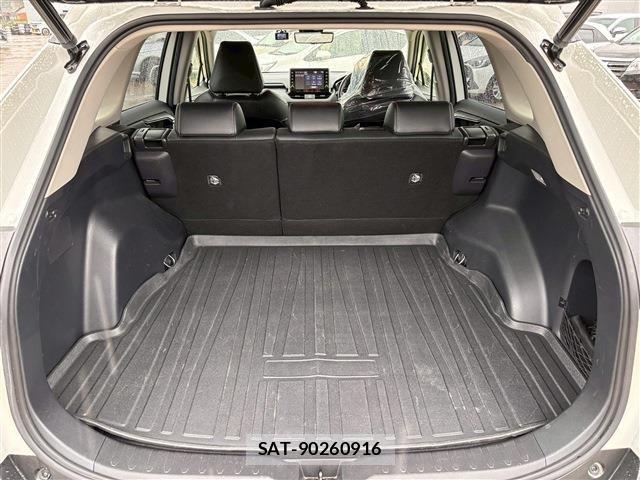 Toyota RAV4 2021-02 7329676-6