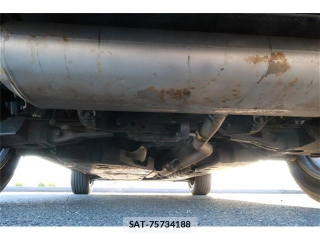 Toyota RAV4 2022-02 7329671-17