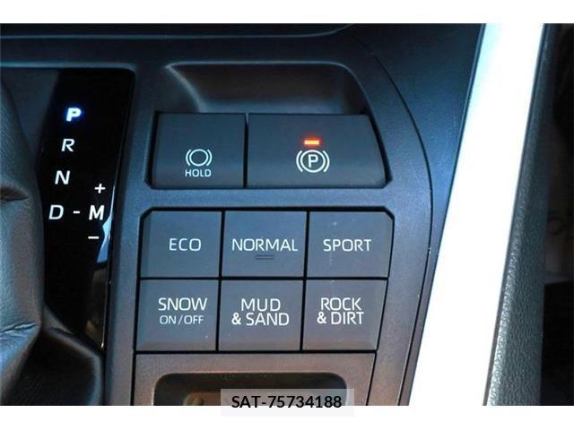 Toyota RAV4 2022-02 7329671-19