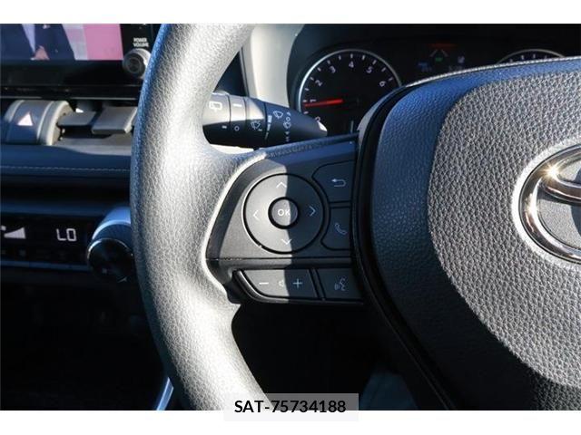 Toyota RAV4 2022-02 7329671-22