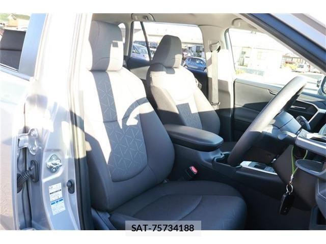 Toyota RAV4 2022-02 7329671-8