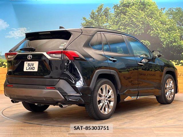 Toyota RAV4 2020-08 7329679-16