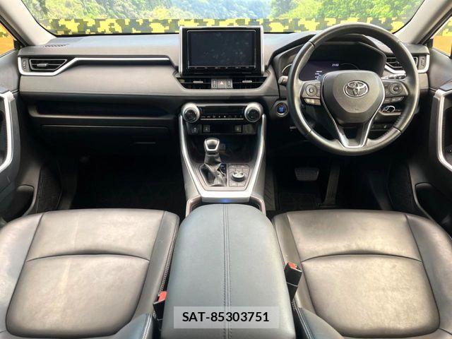 Toyota RAV4 2020-08 7329679-1