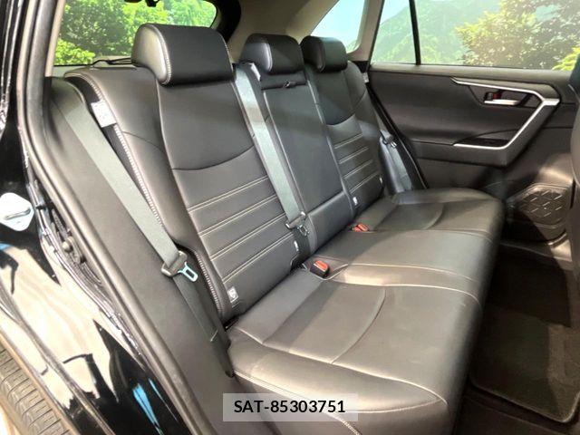 Toyota RAV4 2020-08 7329679-8