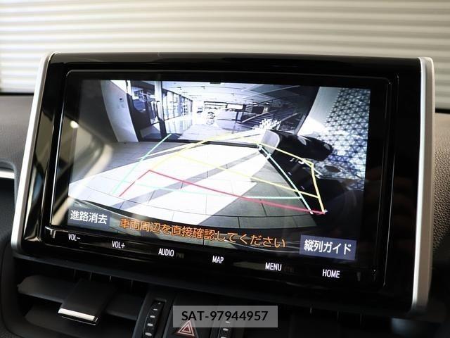 Toyota RAV4 2021-06 7329681-7